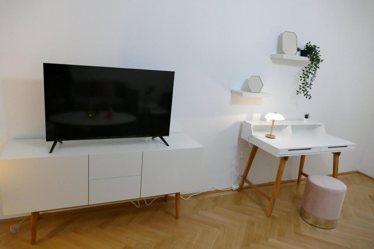 Stylish City Apartments Вена Экстерьер фото